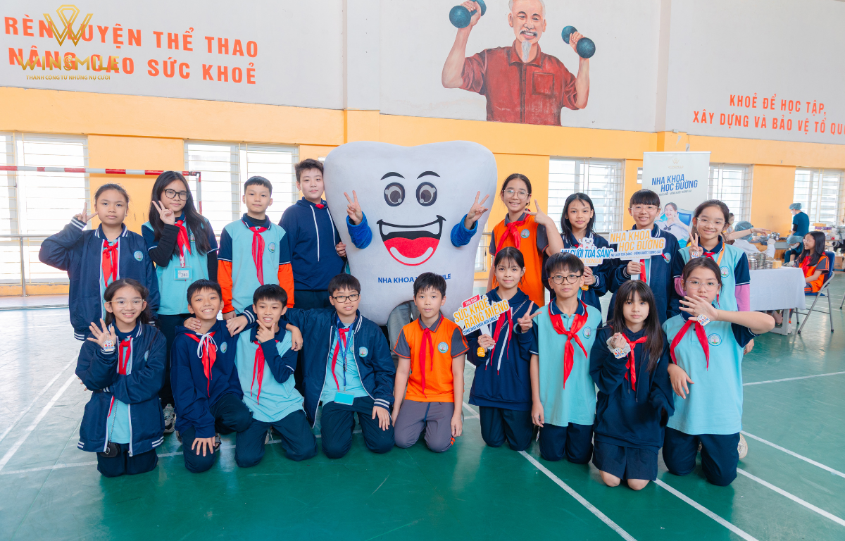 sau-tham-kham-nha-hoc-duong-win-smile